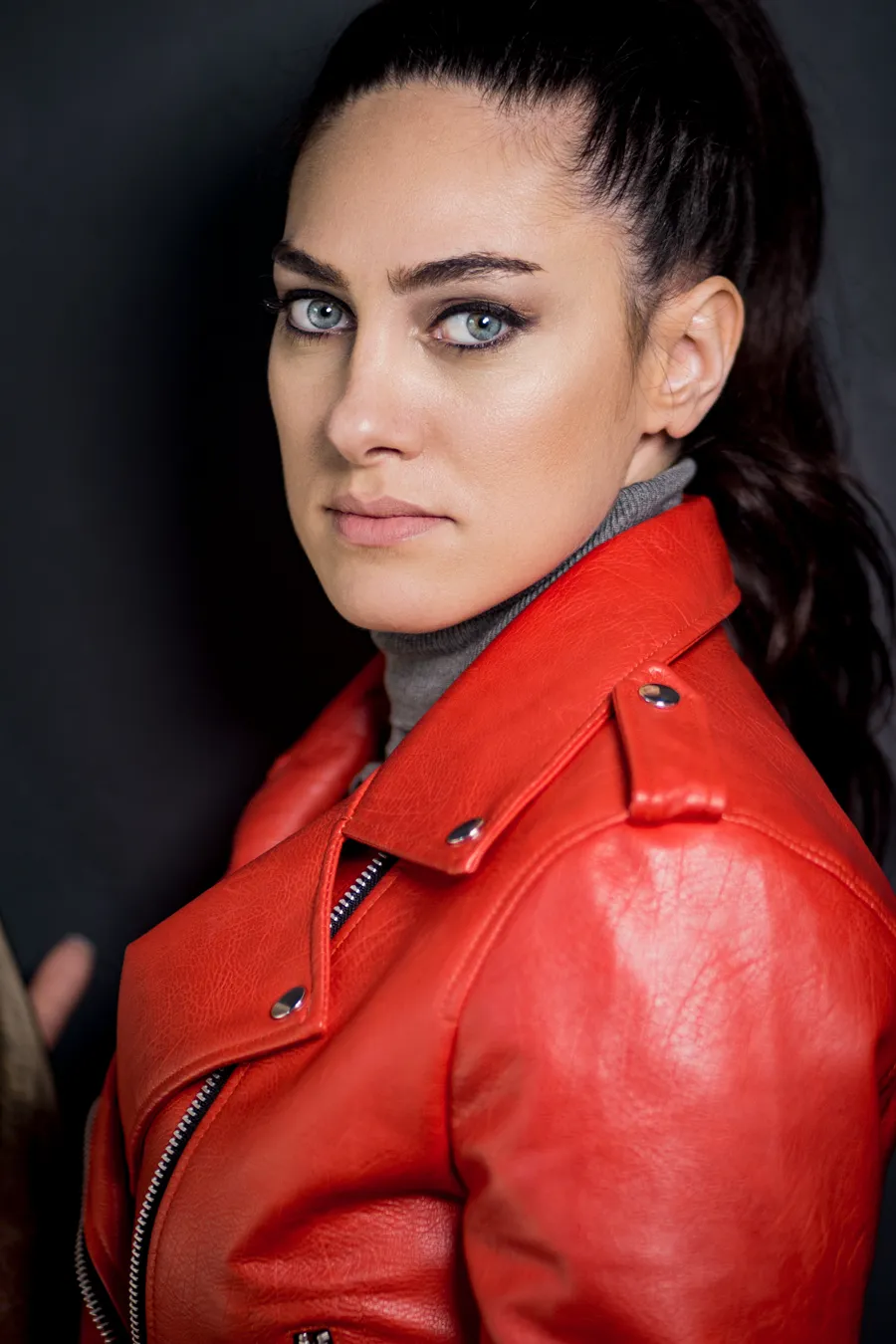 Cansu Yücel profesyonel portre